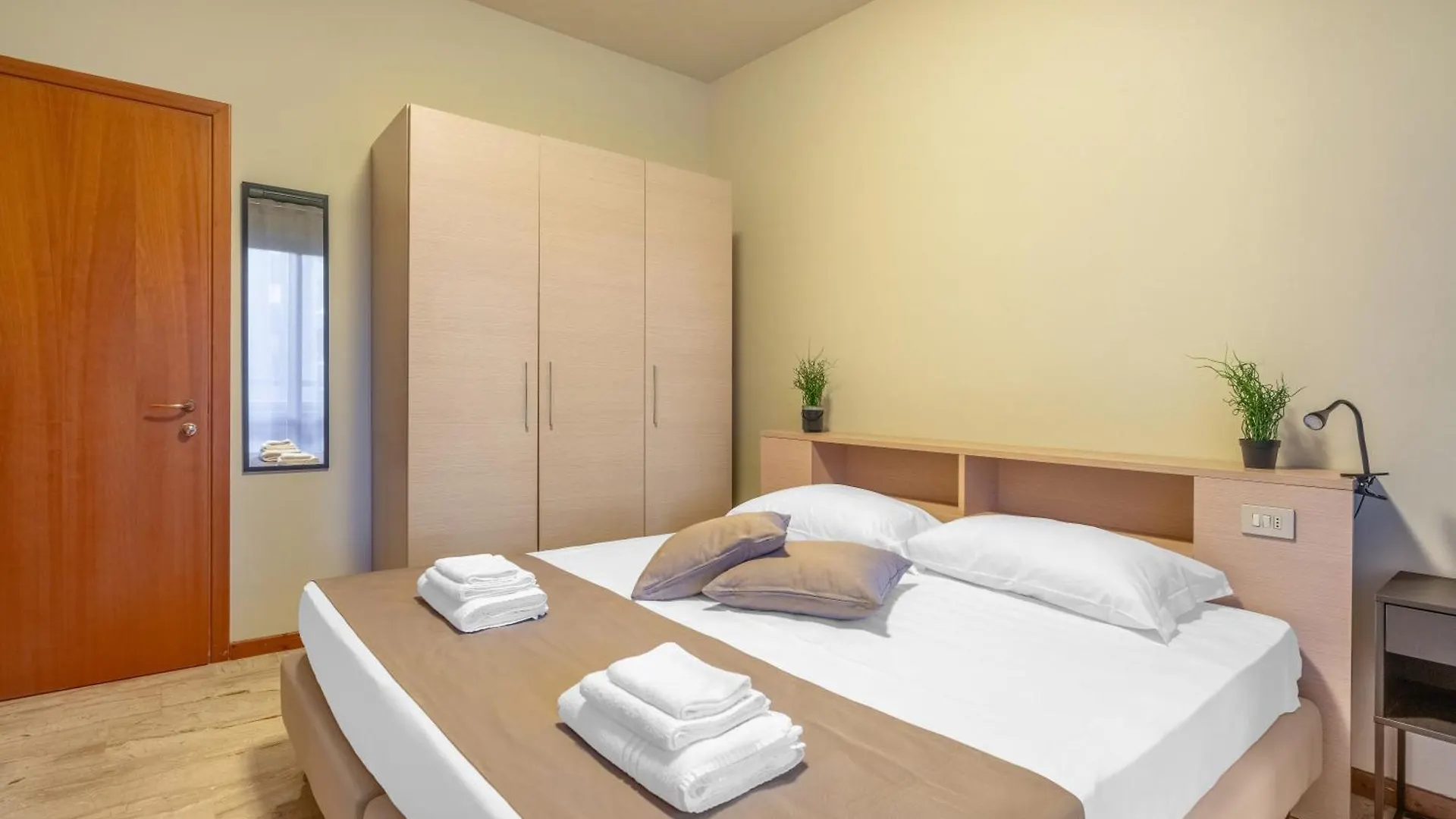 Casa Da Suite Fraschini Milan Aparthotel